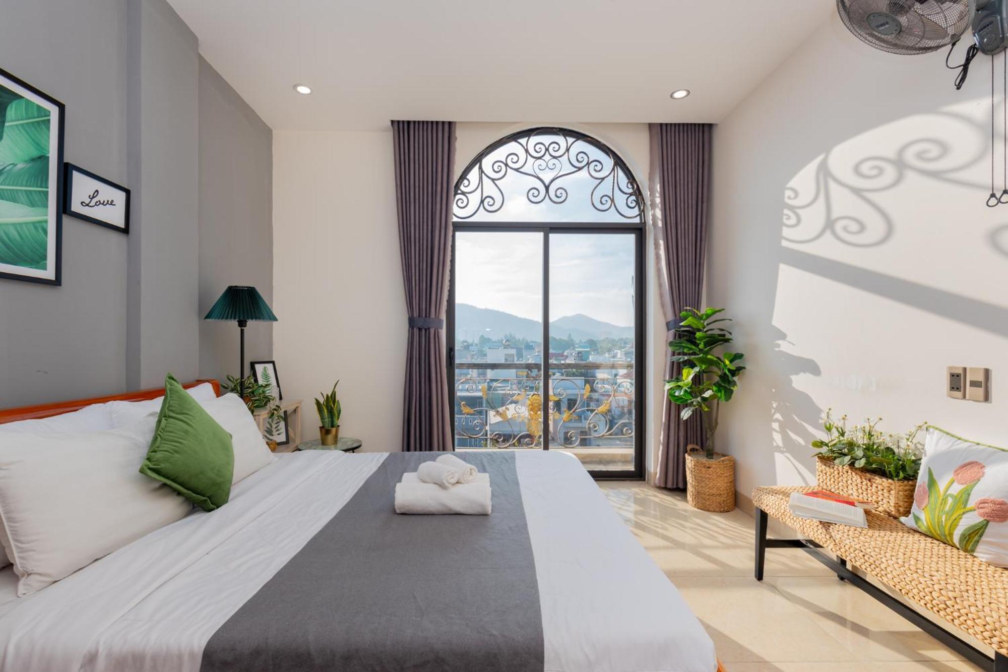 Prague Hotel Vung Tau Buitenkant foto