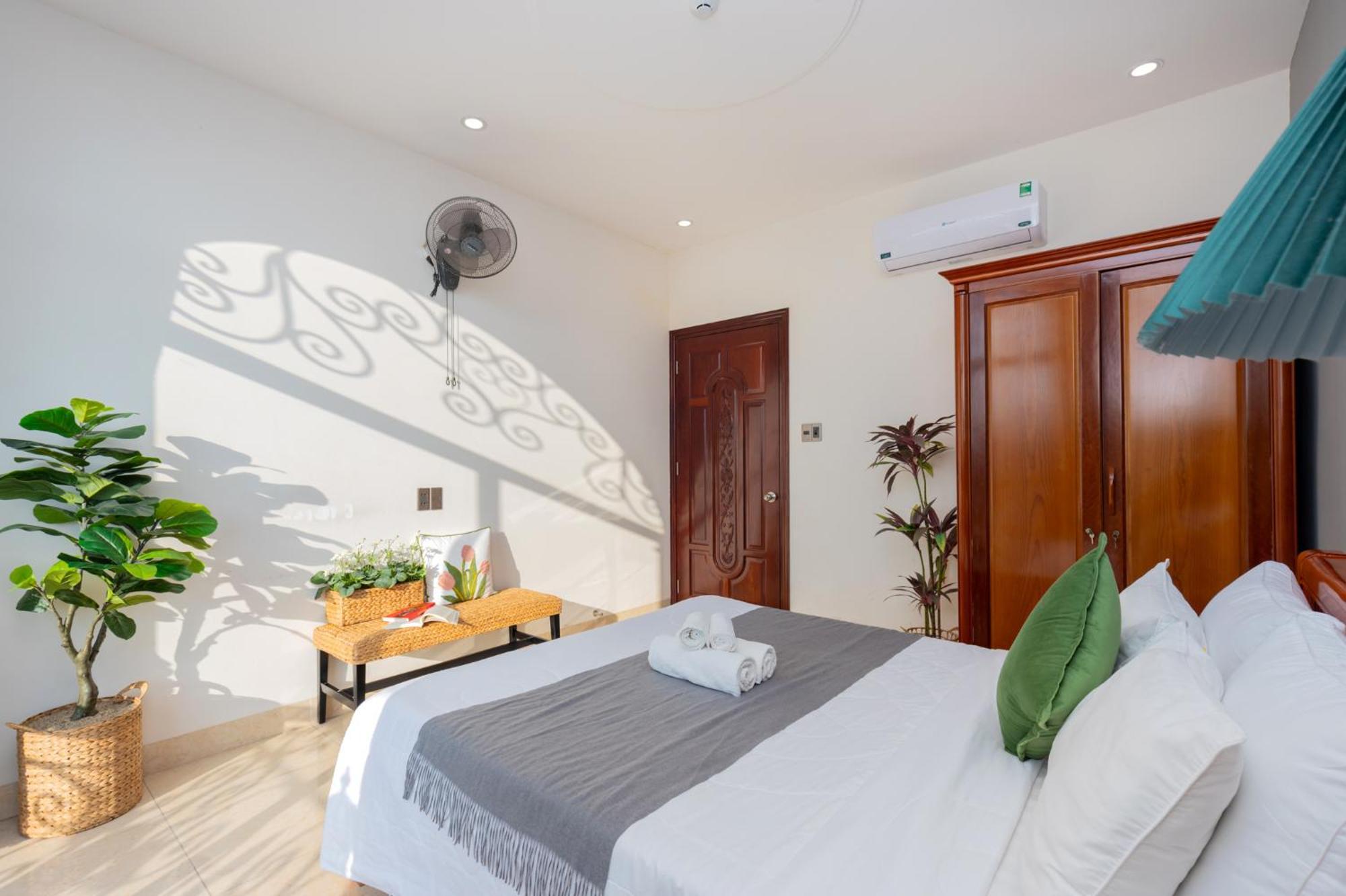 Prague Hotel Vung Tau Buitenkant foto