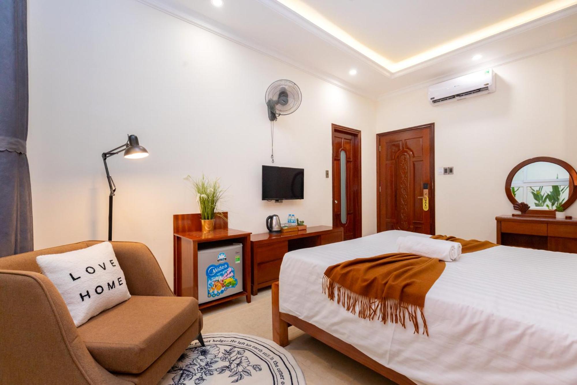 Prague Hotel Vung Tau Buitenkant foto